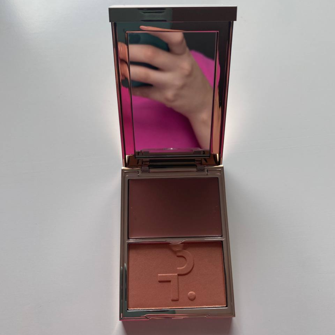 Blush Patrick Ta Major Beauty Headlines Double-Take Crème & Powder Blush | Not Too Much (Embalagem Arranhada, sem caixa)