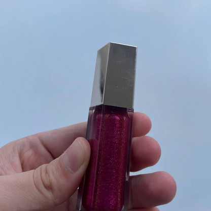 Gloss Fenty Beauty Fuchsia Flex (Embalagem Levemente Arranhada)