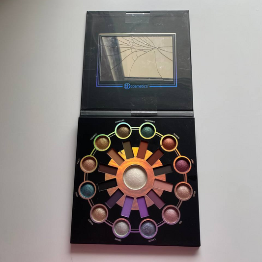 Paleta de Sombra e Iluminador BH Cosmetics Zodiac 25 Color Eyeshadow (Espelho Quebrado)